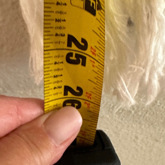 M3- #78 INC Fringe-Trim Curvy Cropped White Jeans, size 10 - Picture 6 of 9